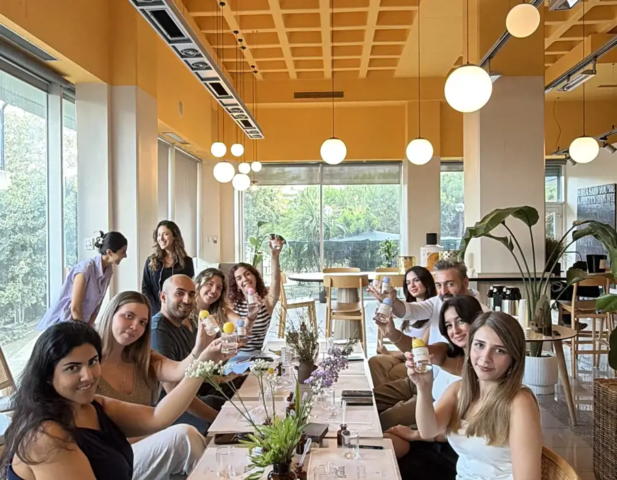 True ? Every Formula Tells a New Story at Lounge Lab :