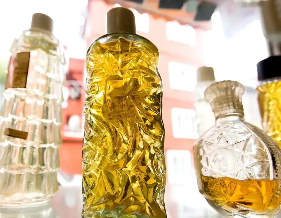 True ? Turkey’s Unique Hand Cleansing Tradition: The Culture of Turkish Cologne :